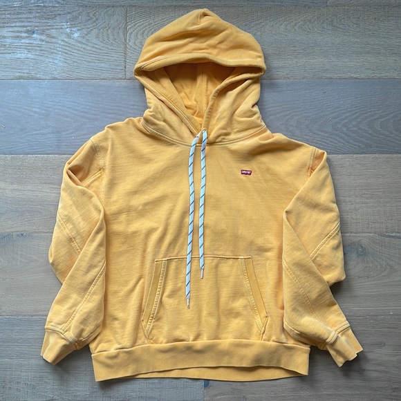 NWOT Levi’s hoodie - Picture 4 of 5